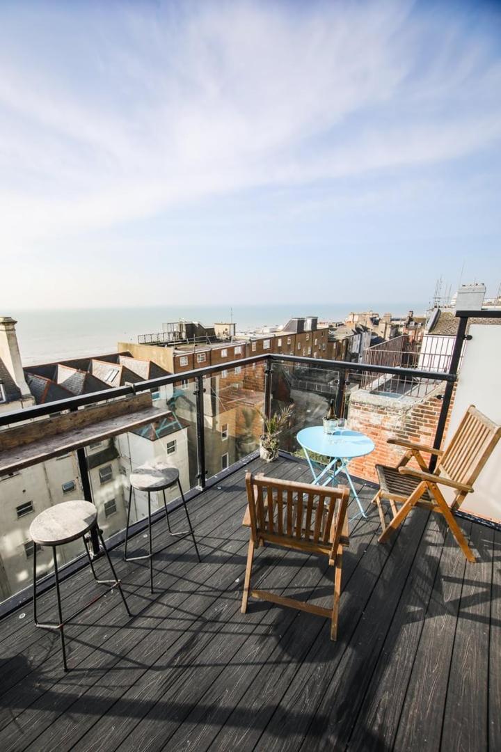 Апартаменты The Sunrise Penthouse Гастингс Экстерьер фото